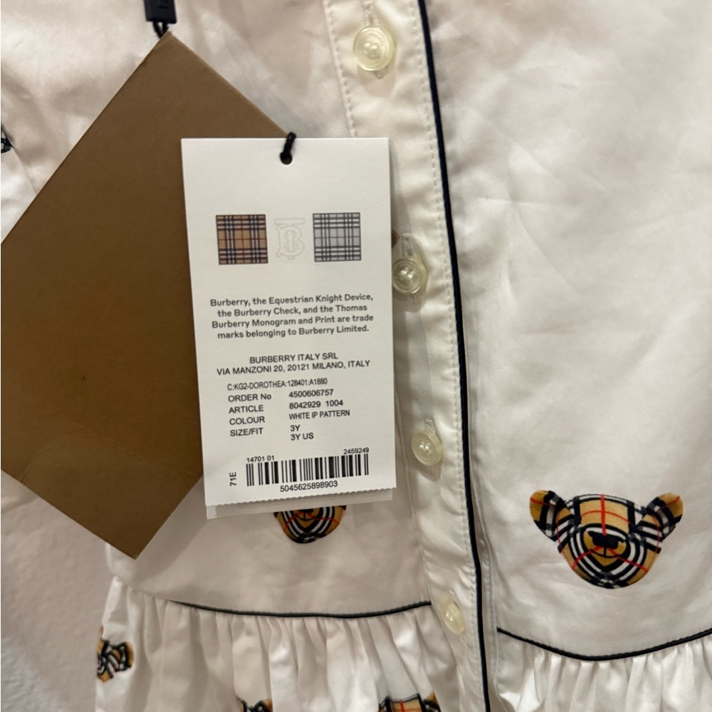 Burberry White Dress with Iconic Pattern - Picture 3 of 3